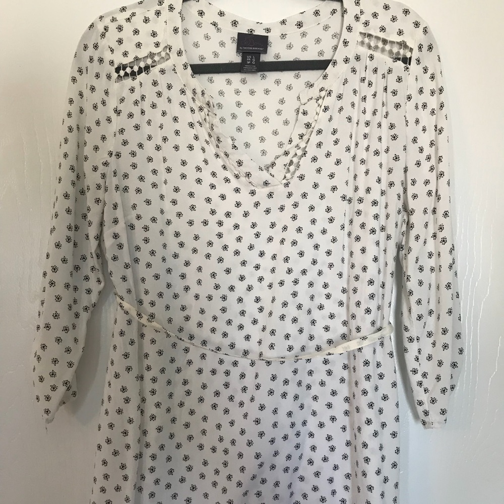 Baby by Motherhood long sleeve Maternity shirt